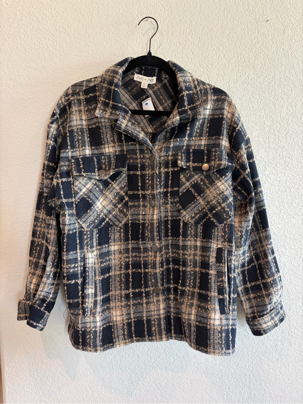 She + Sky Plaid Shacket Navy Cream Button Front Size M